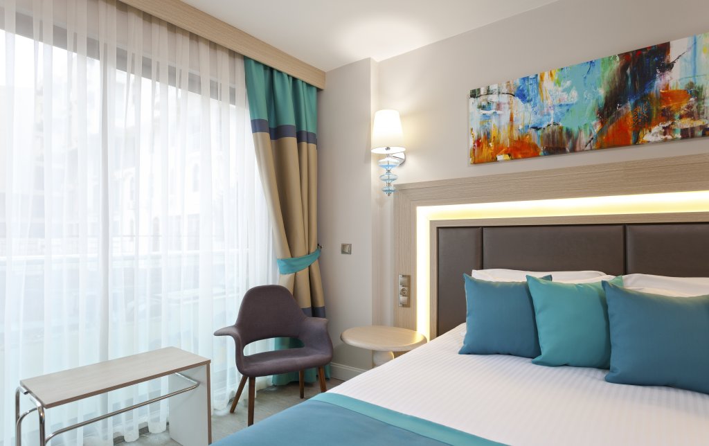 Анталья: Falcon Hotel