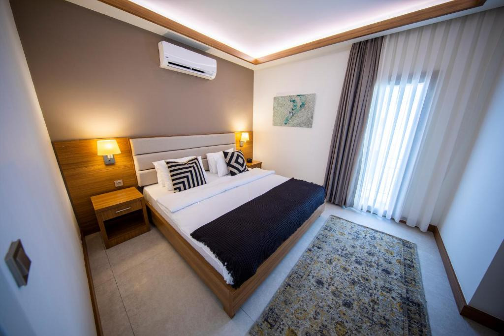 Торба: Moyo Beach Hotel