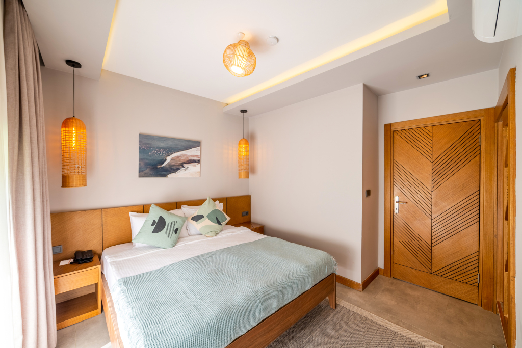 Торба: Moyo Beach Hotel