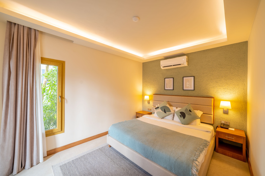 Торба: Moyo Beach Hotel