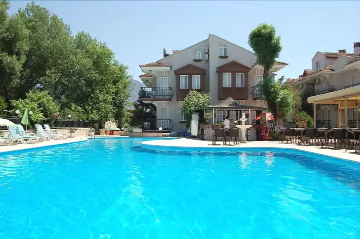 Дальян: Cinar Apart Hotel