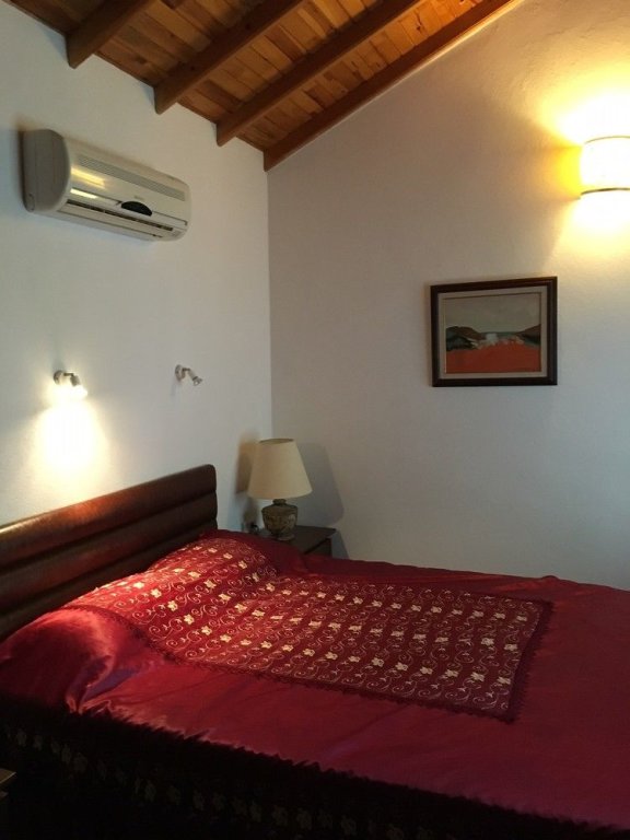 Чиралы: Porto Ceneviz Hotel