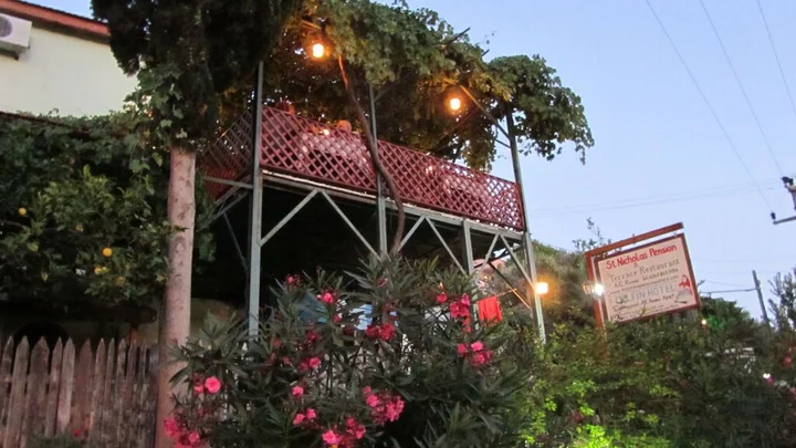 Патара: St. Nicholas Pension