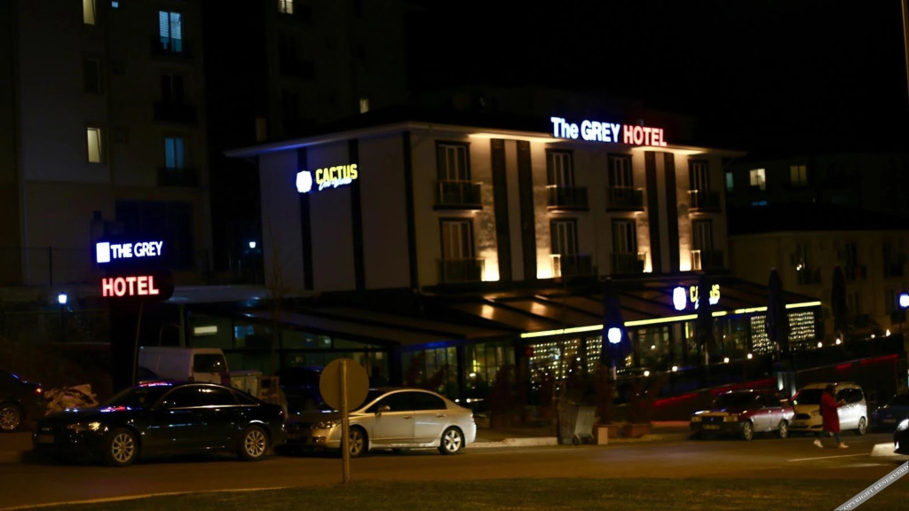 Сакарья: The Grey Hotel