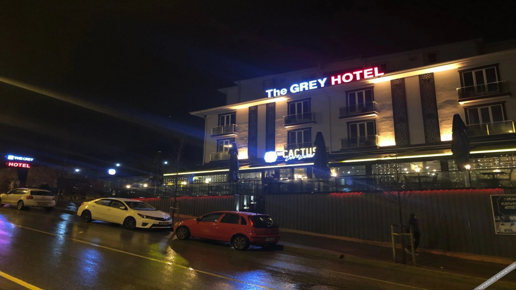 Сакарья: The Grey Hotel