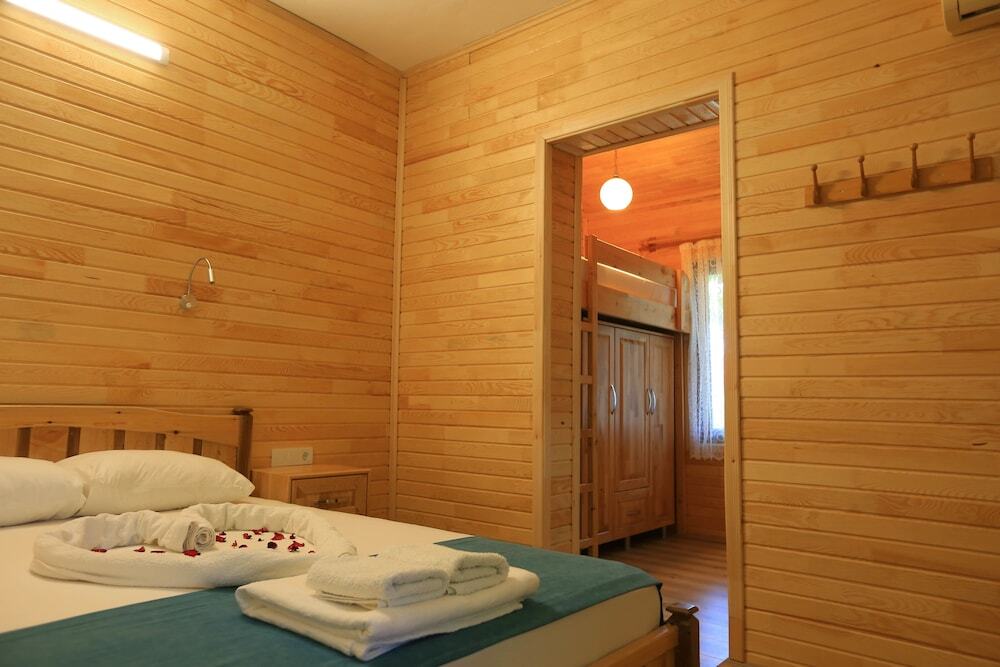 Чиралы: Gunes Pansiyon