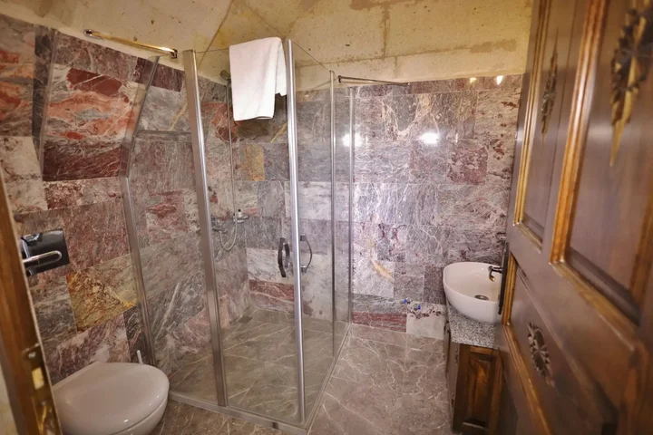 Ургуп: Hotel Elvan Cave House