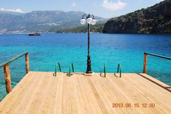 Каш: Nuri's Beach Bungalow