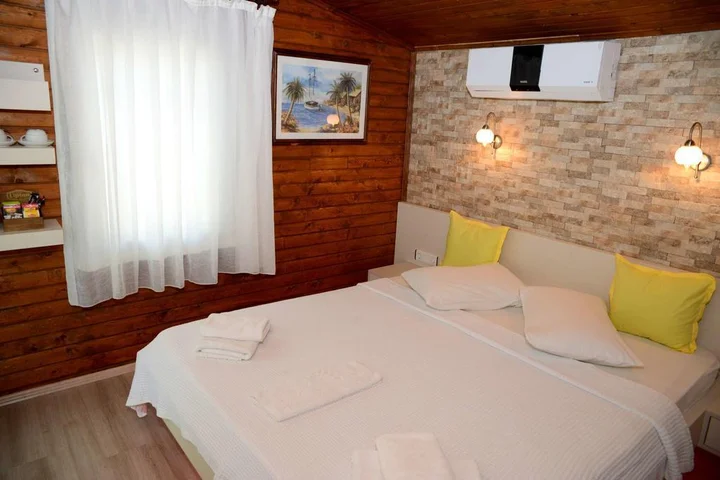 Каш: Nuri's Beach Bungalow