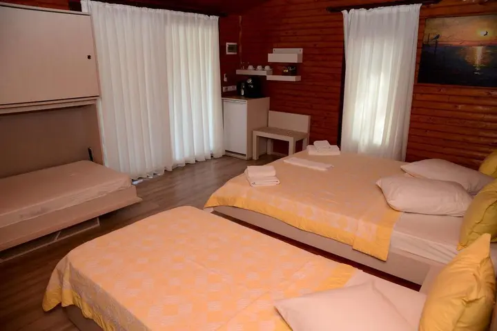 Каш: Nuri's Beach Bungalow