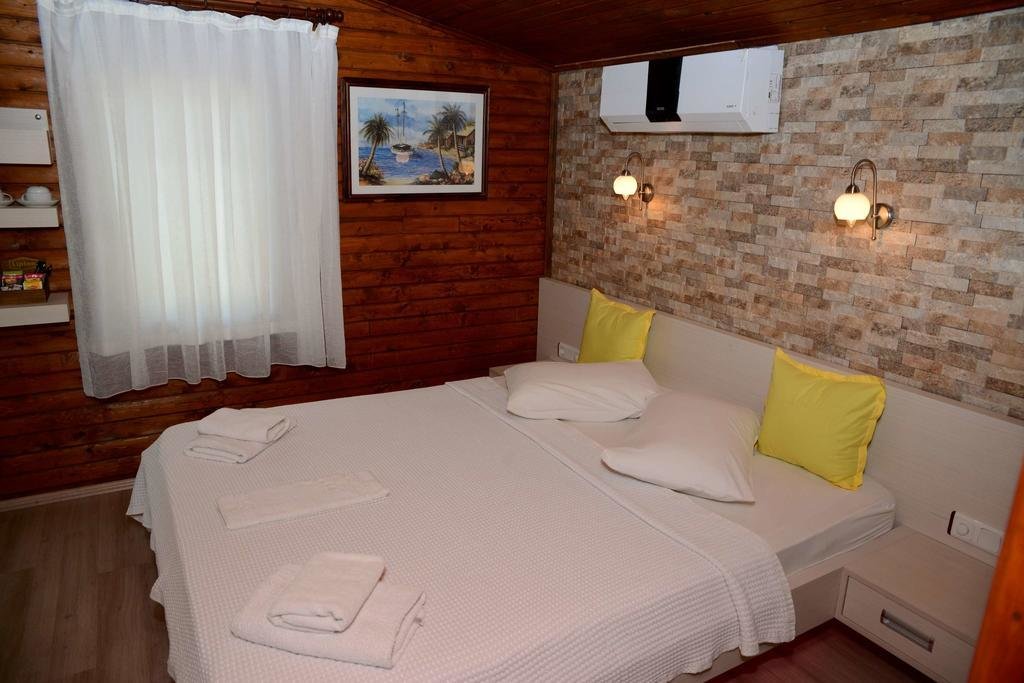 Каш: Nuri's Beach Bungalow