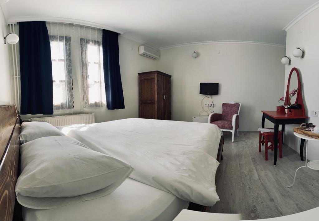 Айвалык: Hotel Erol