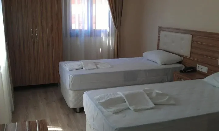 Айвалык: Aziz Arslan Hotel