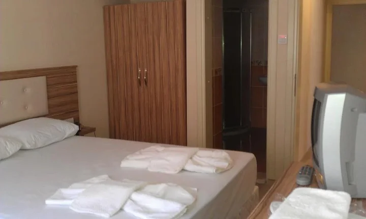 Айвалык: Aziz Arslan Hotel