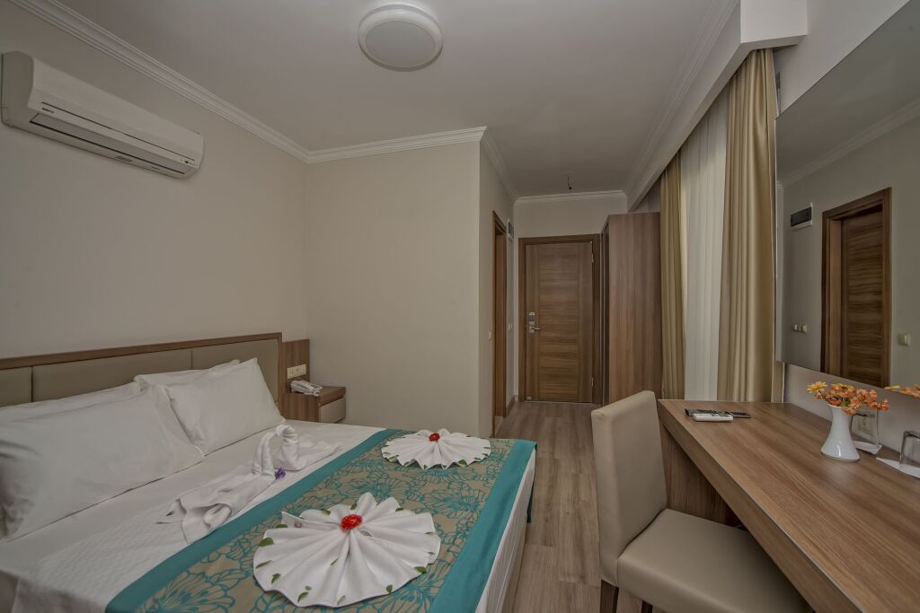 Анталья: Hotel Mandalin