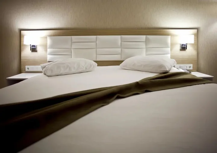 Инегол: Hotel Angelacoma