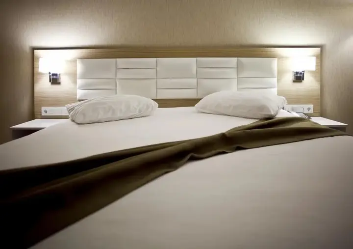 Инегол: Hotel Angelacoma
