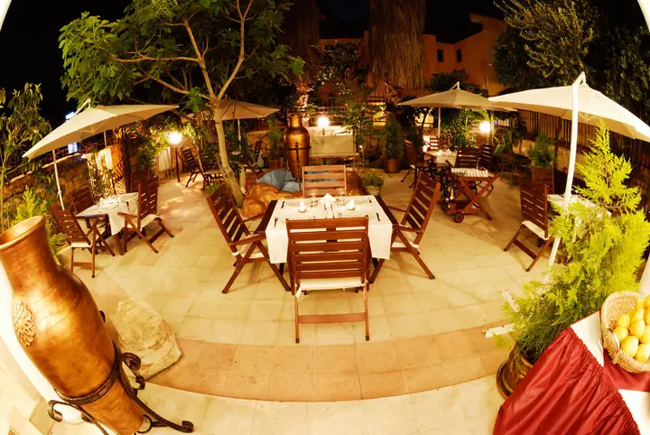 Анталья: Kaleici Lodge Hotel