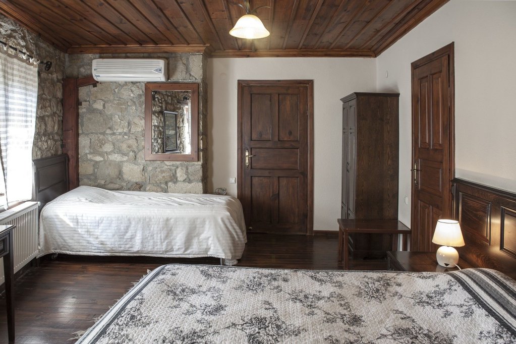 Адатепе: Hunnaphan Otel