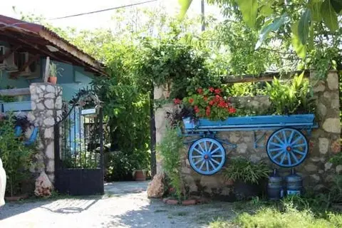 Фетхие: Isa M. Guesthouse