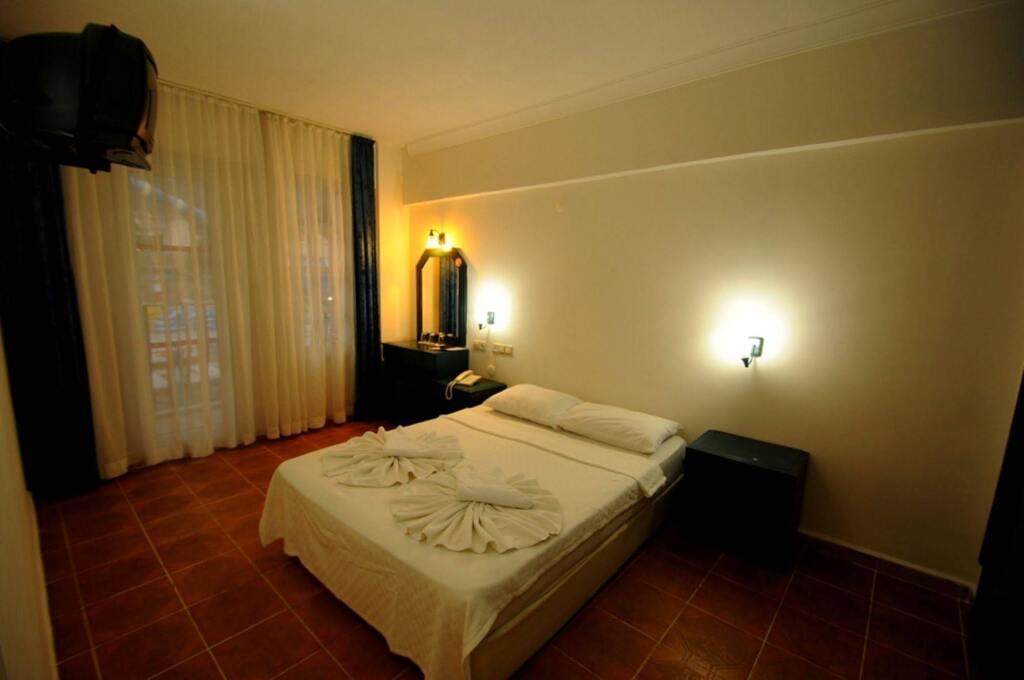Фетхие: The Grand Üçel Hotel