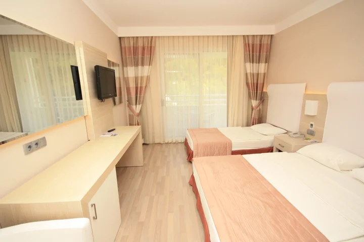 Турунч: Turunc Resort