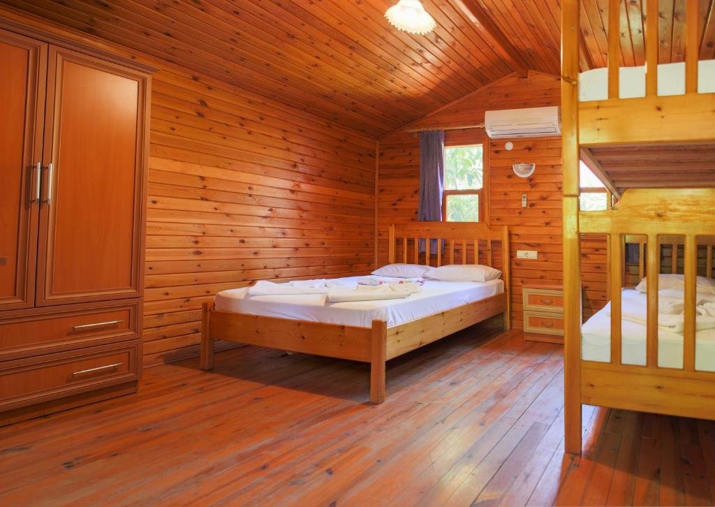 Адрасан: Duran Pansiyon Bungalow