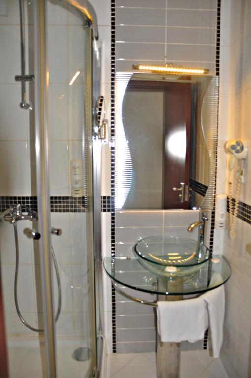 Сивас: Sivas Kosk Hotel