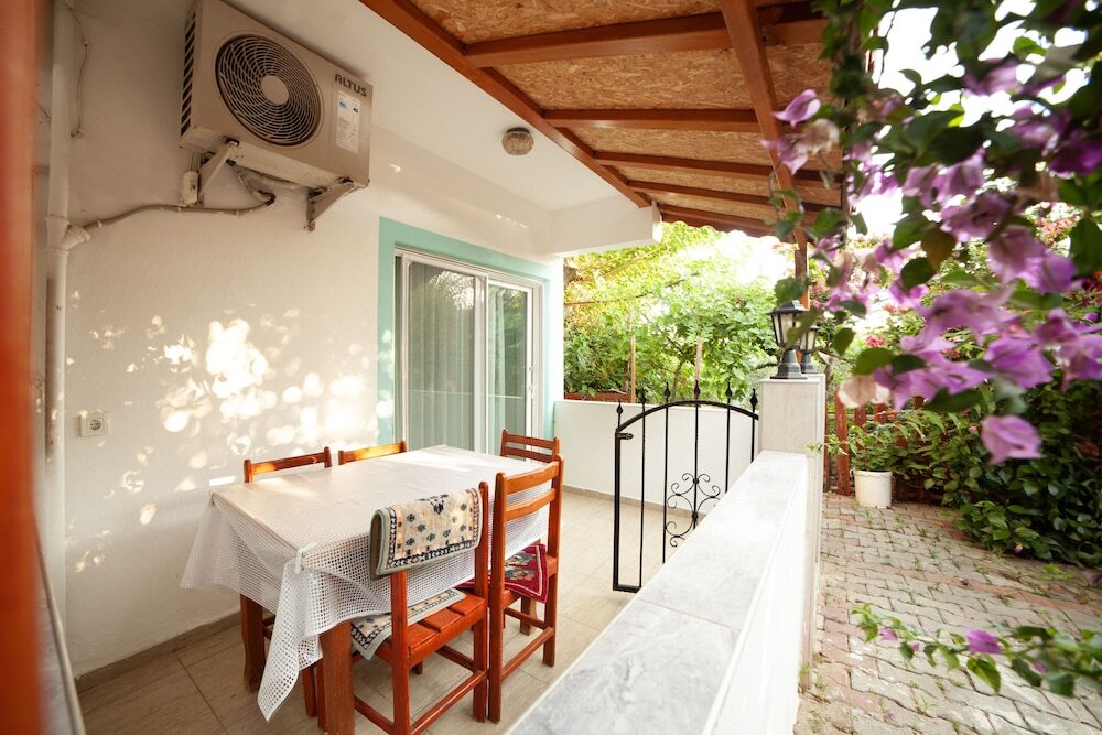 Патара: Zeybek 2 Pension & Apart