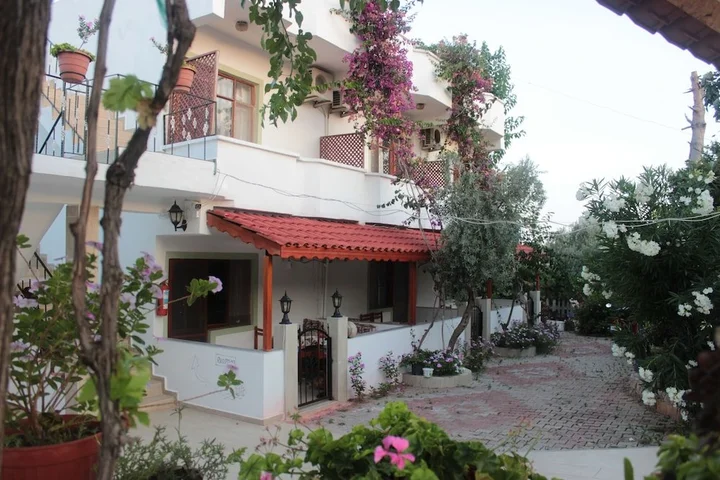 Патара: Zeybek 2 Pension & Apart