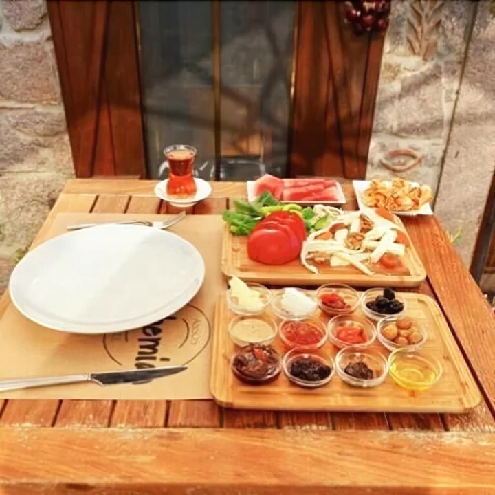 Бехрамкале: Assos Bohemian Hotel