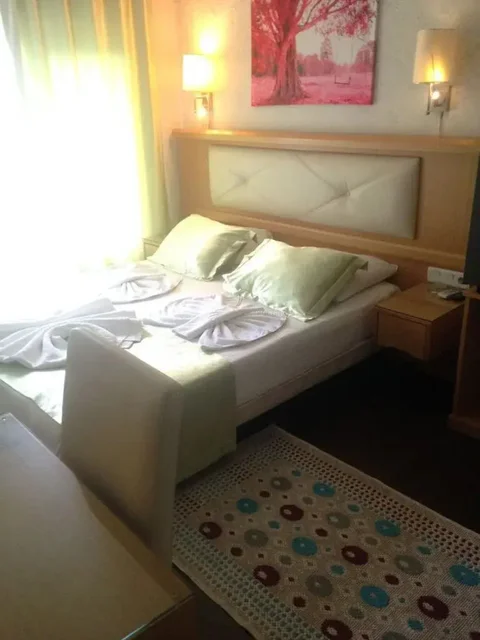 Анталья: Yalcin Hotel