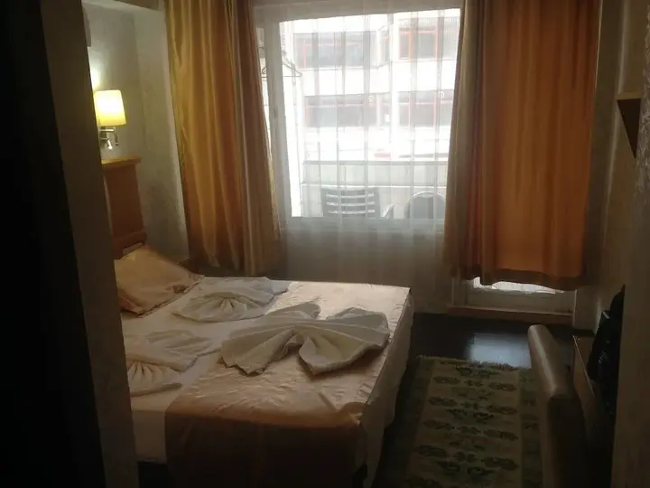 Анталья: Yalcin Hotel