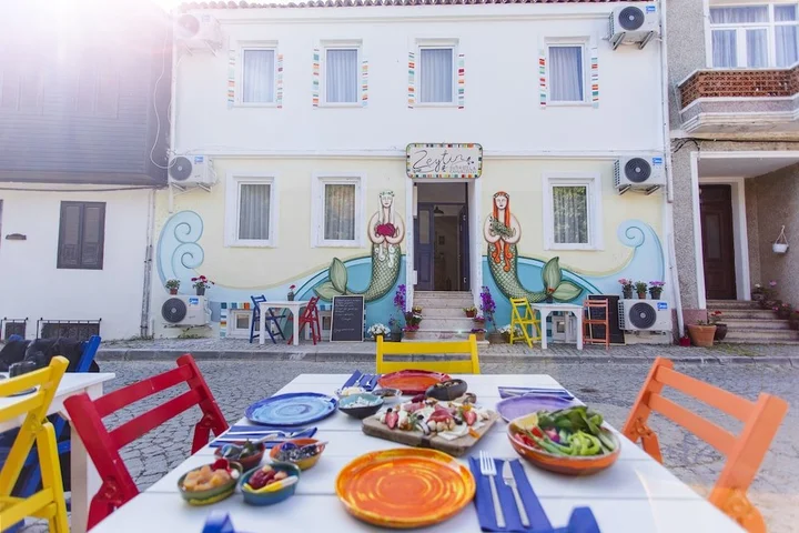 Бозджаада: Zeytin Butik Hotel & Kahvalti Evi