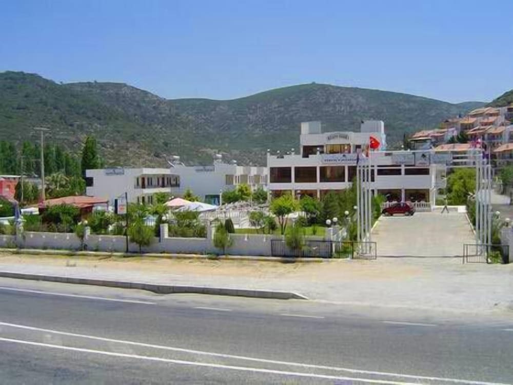 Кушадасы: The Palm Club Apart Otel