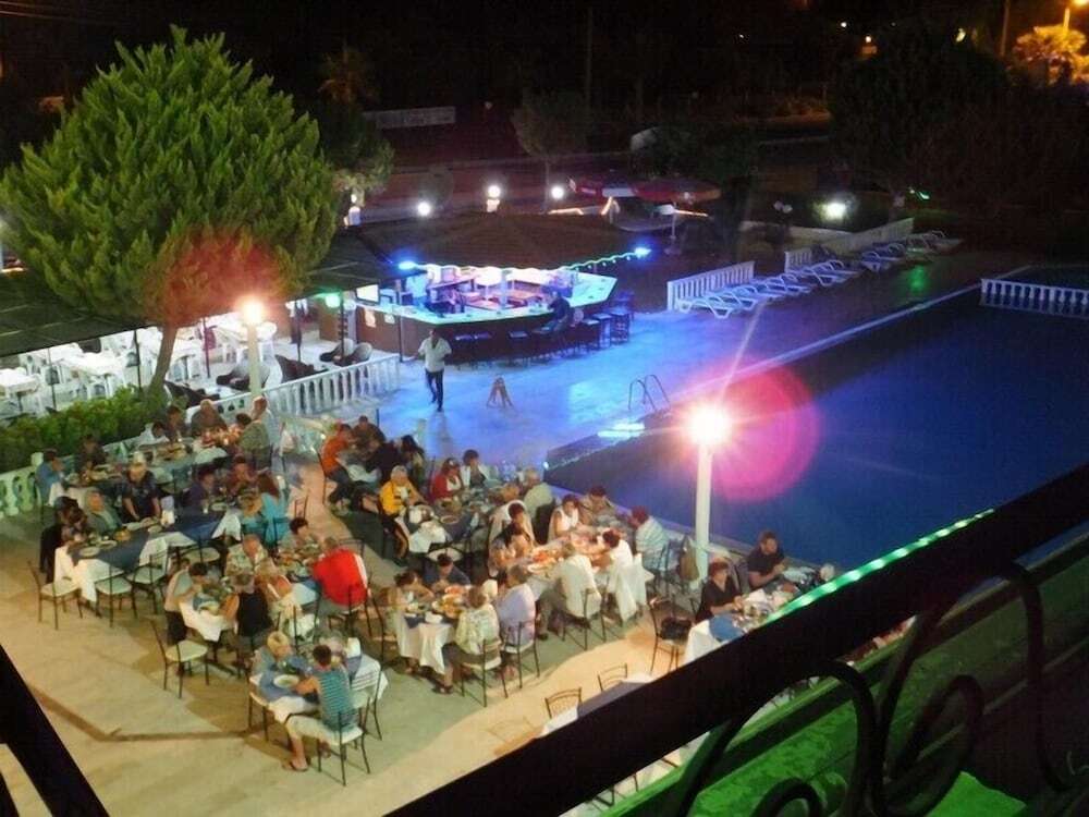 Кушадасы: The Palm Club Apart Otel