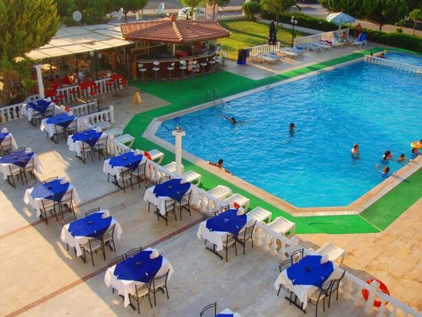 Кушадасы: The Palm Club Apart Otel
