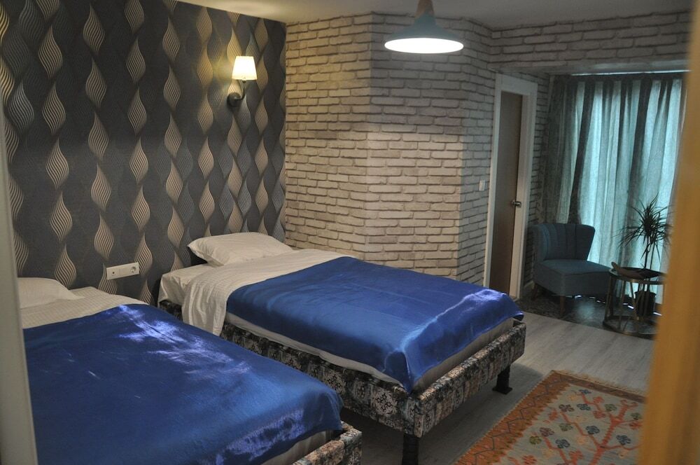 Увезпинар: Villa Atroa