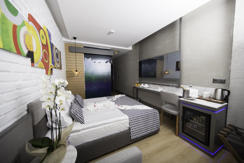 Laren Family Hotel & Spa -  Boutique Hotel — фото 2