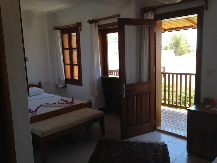 Калкан: The White House Kalkan