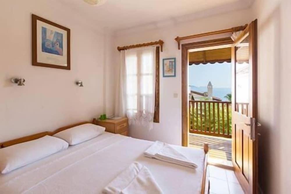 Калкан: The White House Kalkan