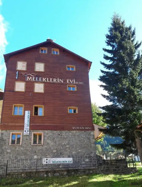 Чамлыхемшин: Meleklerin Evi Apart