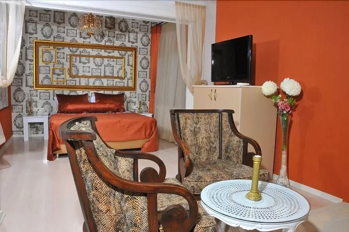 Сайл: Agva Inn Hotel