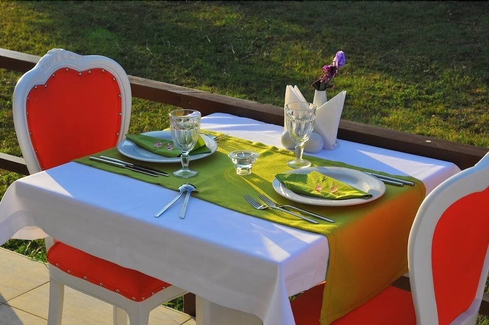 Сайл: Agva Inn Hotel