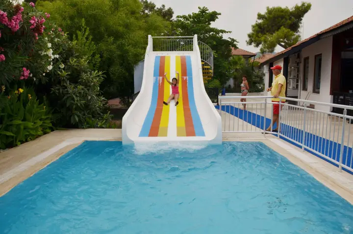 Чамьюва: Club Akman Beach Hotel