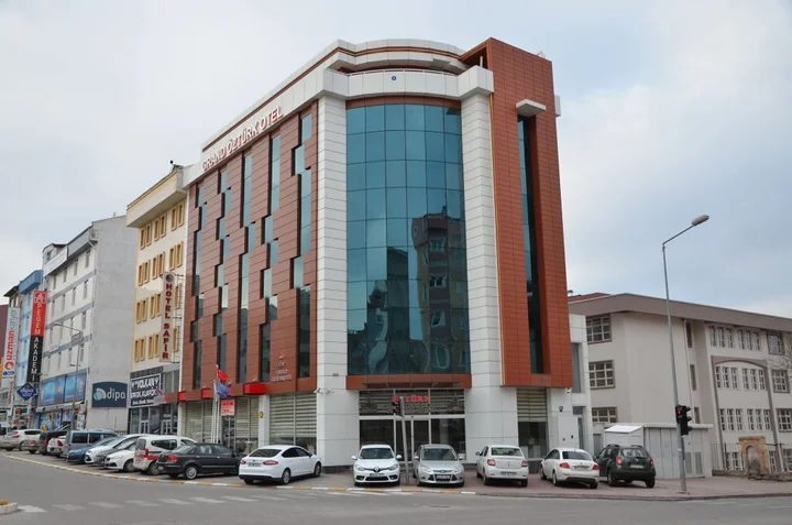 Невшехир: Grand Öztürk Otel