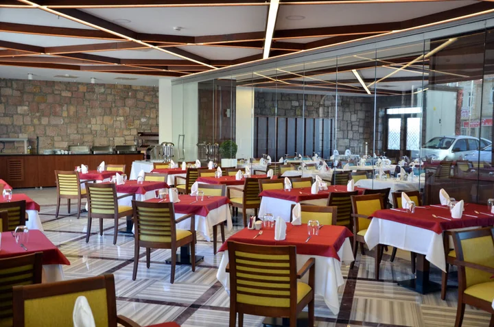Айвалык: Bacacan Otel
