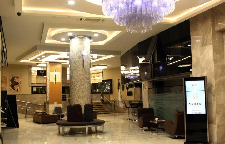 Конья: Selcuk Hotel