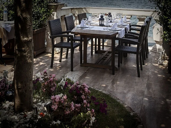 Муданья: Montania Special Class Hotel