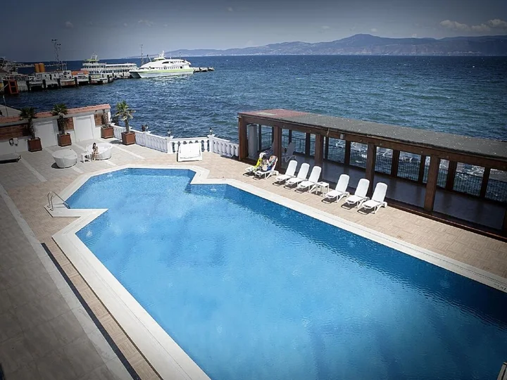 Муданья: Montania Special Class Hotel